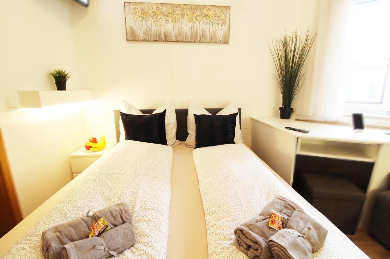 Downtown Apartments Ulm - Im Herzen Von Ulm & Komfortable Boxspringbetten Luaran gambar