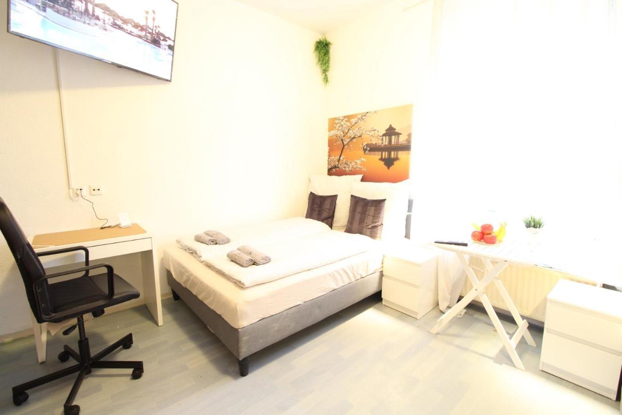 Downtown Apartments Ulm - Im Herzen Von Ulm & Komfortable Boxspringbetten Luaran gambar