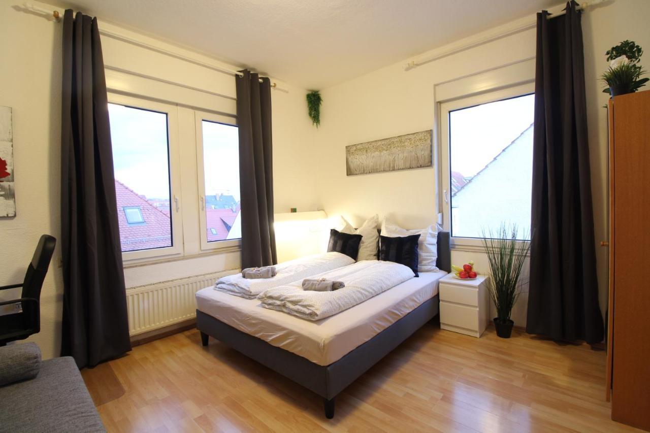 Downtown Apartments Ulm - Im Herzen Von Ulm & Komfortable Boxspringbetten Luaran gambar